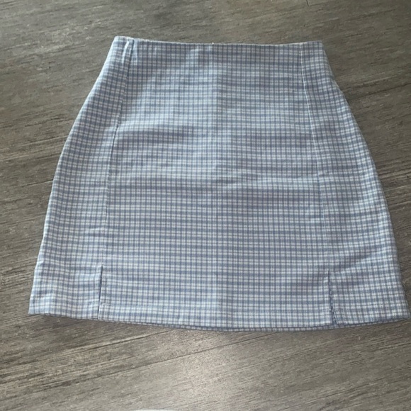 Brandy Melville CARA SKIRT - Picture 1 of 4